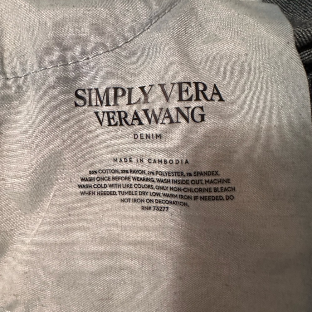 Simply Vera Wang Jeans - Picture 7 of 7
